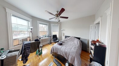 13 Pleasant St in Cambridge, MA - Foto de edificio - Building Photo