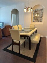 6466 Cava Alta Dr in Orlando, FL - Foto de edificio - Building Photo