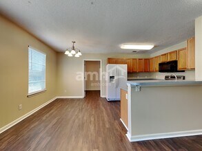 14 Willow Lakes Dr in Savannah, GA - Foto de edificio - Building Photo