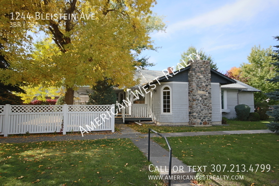 1244 Bleistein Ave in Cody, WY - Building Photo