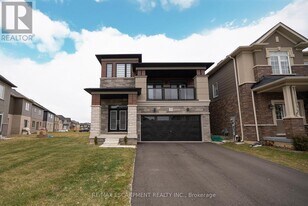 9 Tarrison St in Brantford, ON - Building Photo