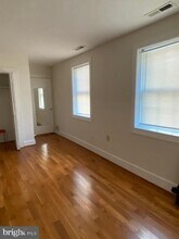 824 S Bond St in Baltimore, MD - Foto de edificio - Building Photo