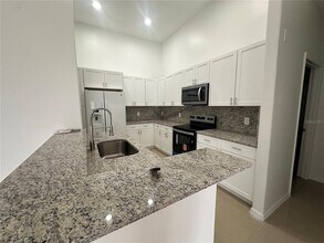 1941 Island Walk Dr in Orlando, FL - Building Photo - Building Photo