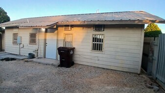 8205 Glen Shadow Dr in San Antonio, TX - Building Photo