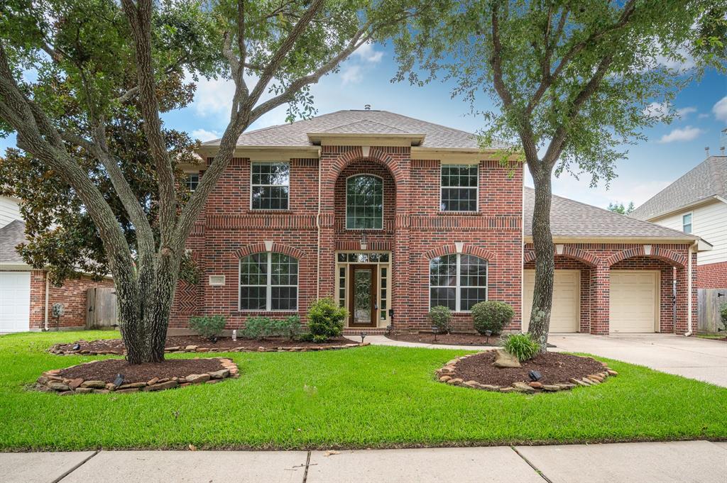 2373 Indigo Harbour Ln in League City, TX - Building Photo