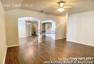5402 Tomas Cir. in San Antonio, TX - Building Photo - Building Photo