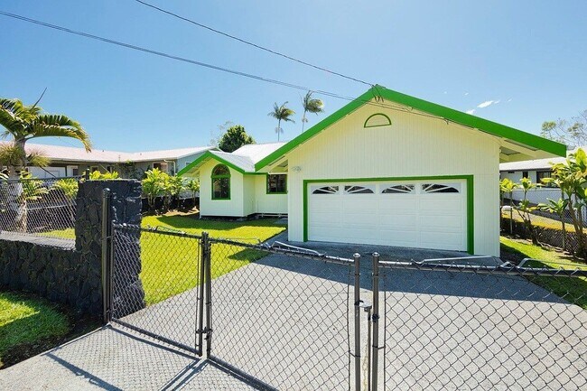 25-064-64 Pukana la St in Hilo, HI - Building Photo - Building Photo