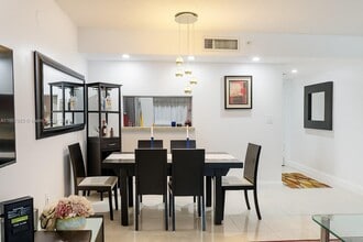 8730 SW 133rd Avenue Rd in Miami, FL - Building Photo - Building Photo