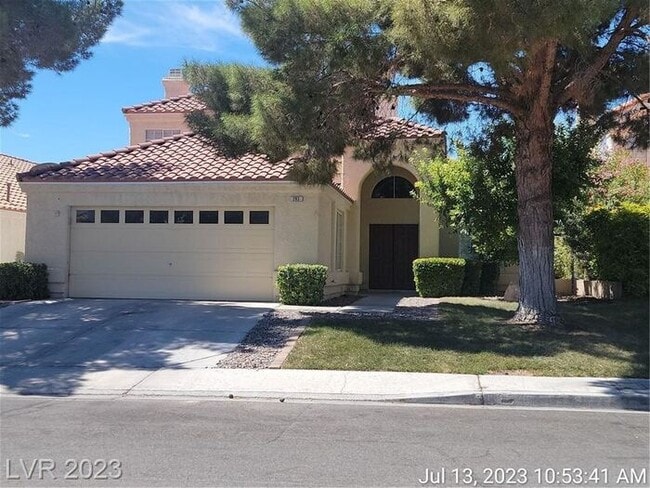 293 Cameron Hill Ct in Henderson, NV - Building Photo - Building Photo