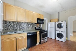 514 5th Ave SE in Minneapolis, MN - Building Photo