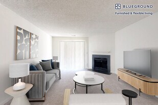 10300 Hickory Ridge Rd, Unit FL1-ID3011A in Columbia, MD - Building Photo