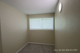 2516 64th St in Lubbock, TX - Building Photo - Building Photo