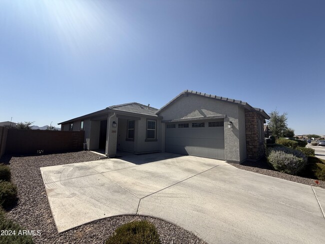 21067 E Estrella Rd in Queen Creek, AZ - Foto de edificio - Building Photo