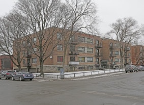 5125 Bourret in Montréal, QC - Building Photo