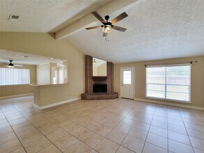 3415 Wingdale Ct, Unit 2096 in Houston, TX - Building Photo - Building Photo