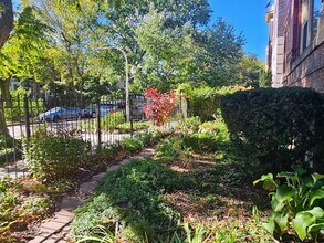 1234 W Argyle St in Chicago, IL - Building Photo - Building Photo