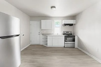1217 Pineview St in Fayetteville, NC - Building Photo - Building Photo