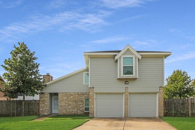 property at 18723 Lippizaner Dr