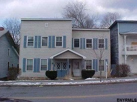 31 Malta Ave Apartments