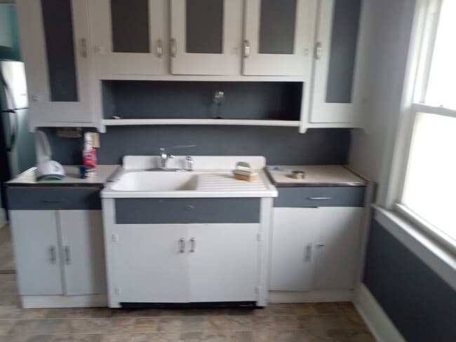 property at 10012 Edgepark Dr