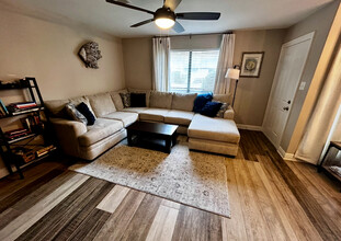 215 Pineridge Ct in Mandeville, LA - Building Photo - Building Photo