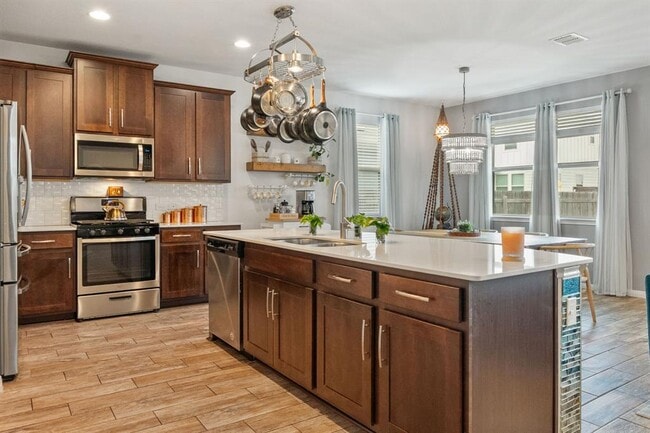 1306 Falconer Wy in Austin, TX - Building Photo - Building Photo