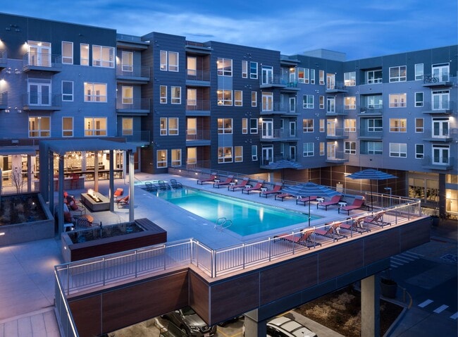 Emery West Highland in Denver, CO - Foto de edificio - Building Photo
