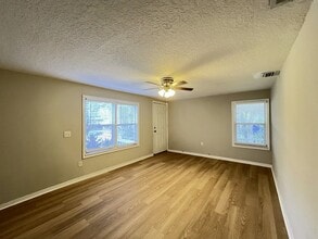37 Haworth Ave in Jacksonville, FL - Foto de edificio - Building Photo