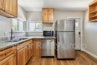 1252 Xanthia St in Denver, CO - Building Photo - Building Photo