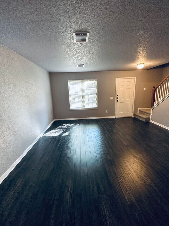 7507 Rocky Trail in Converse, TX - Building Photo - Building Photo