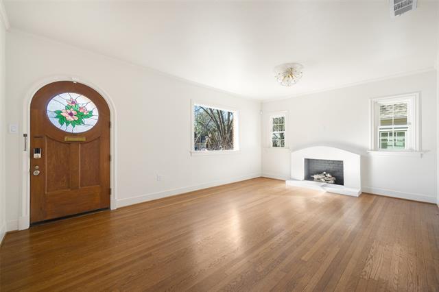 5623 McCommas Blvd in Dallas, TX - Building Photo - Building Photo