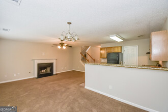 476 Thistle Cove in Atlanta, GA - Building Photo - Building Photo