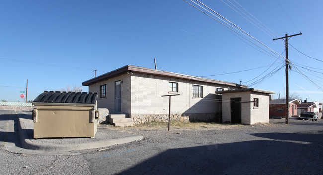 3600 Hayes Ave in El Paso, TX - Building Photo - Building Photo