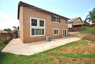 7251 Fairwood Ln in Highland, CA - Building Photo - Building Photo