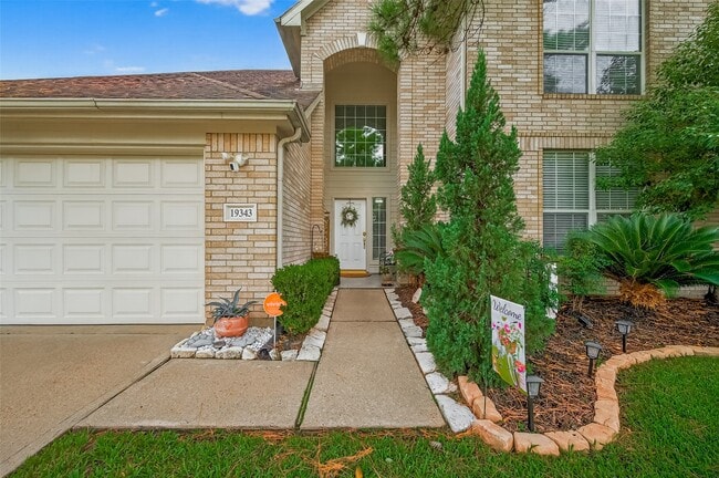 property at 19343 Dickson Park Dr