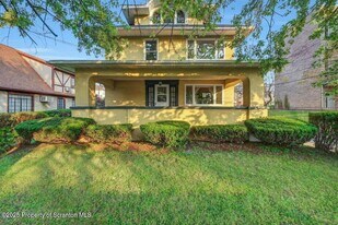 1900 N Washington Ave in Scranton, PA - Building Photo