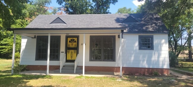 property at 3716 W College St