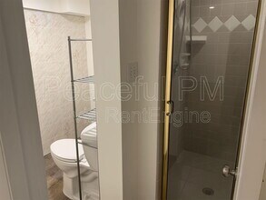 8284 S Fallbrook Cir in Sandy, UT - Building Photo - Building Photo