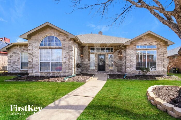 2804 Pinnacle Dr in McKinney, TX - Building Photo