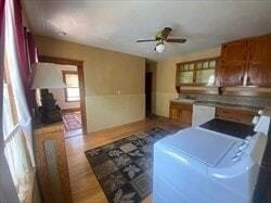 446 Chandler St, Unit 2 in Worcester, MA - Foto de edificio - Building Photo