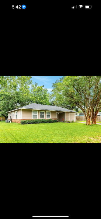 304 Gardenia St in Lake Jackson, TX - Building Photo