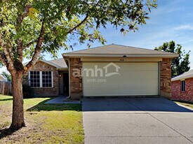 1020 Chelsea Ln in Forney, TX - Building Photo