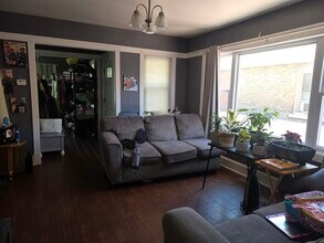 4174 W Nelson St in Chicago, IL - Building Photo - Building Photo