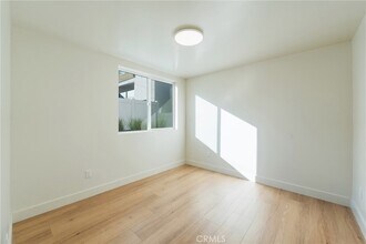 714 1/2 Chestnut Avenue Unit in Los Angeles, CA - Building Photo - Building Photo