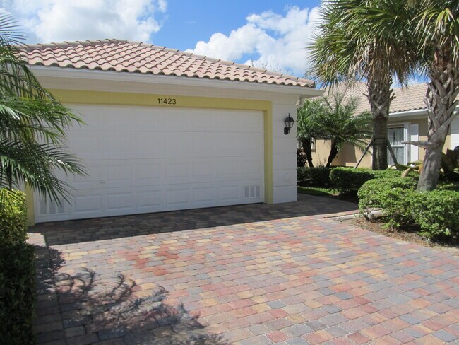 property at 11423 SW Pembroke Dr