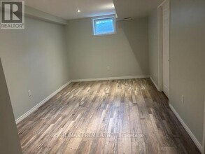 13 Srigley St in Barrie, ON - Building Photo - Building Photo