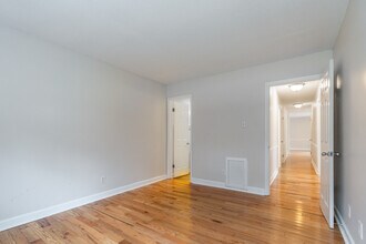 Anderson Apartments in Durham, NC - Building Photo - Interior Photo