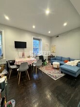988 Tremont St in Boston, MA - Building Photo - Building Photo