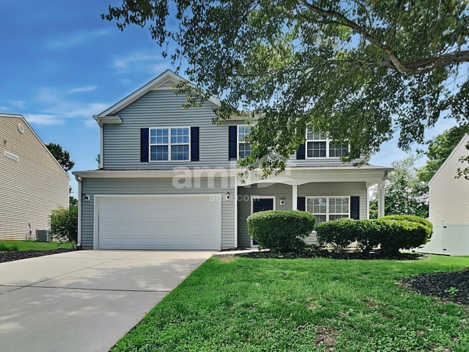 7305 Ethans Way in Burlington, NC - Building Photo