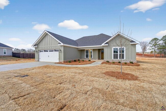 213 Saraland Trl in Perry, GA - Building Photo - Building Photo